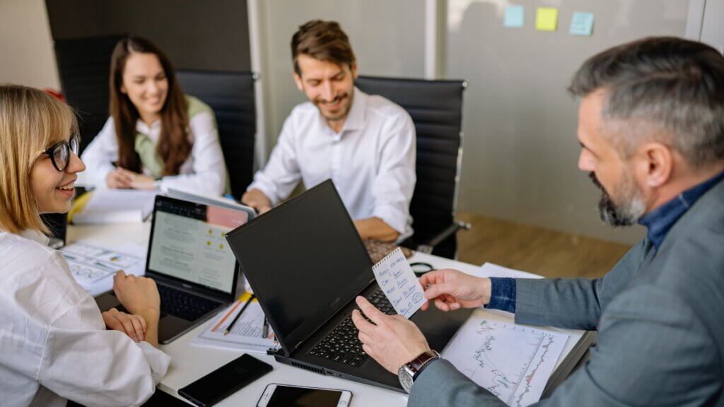 Wyniki są bardzo podobne wśród kobiet i mężczyzn Twoi pracownicy nie korzystają z benefitów